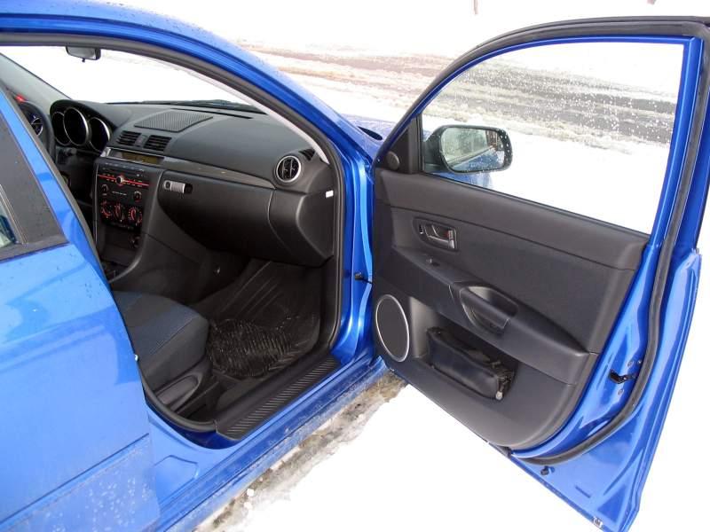 Mazda 3 - Fisrt pics 12.JPG